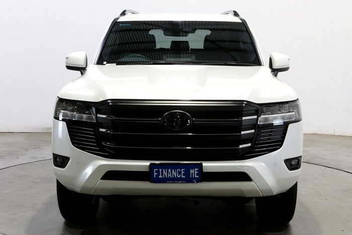 2025 Toyota Landcruiser GXL