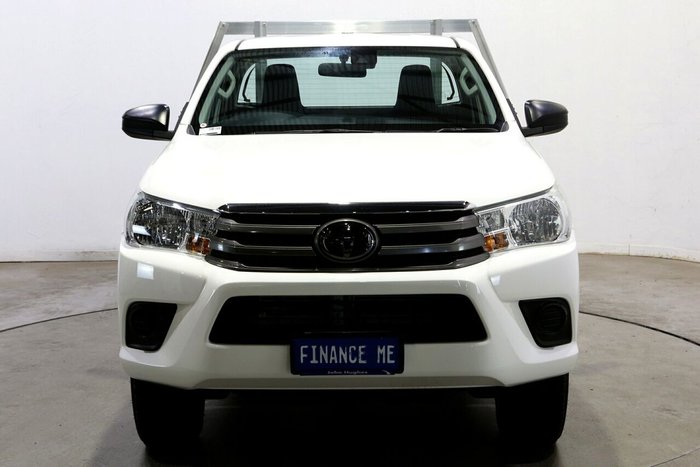 2024 Toyota Hilux SR