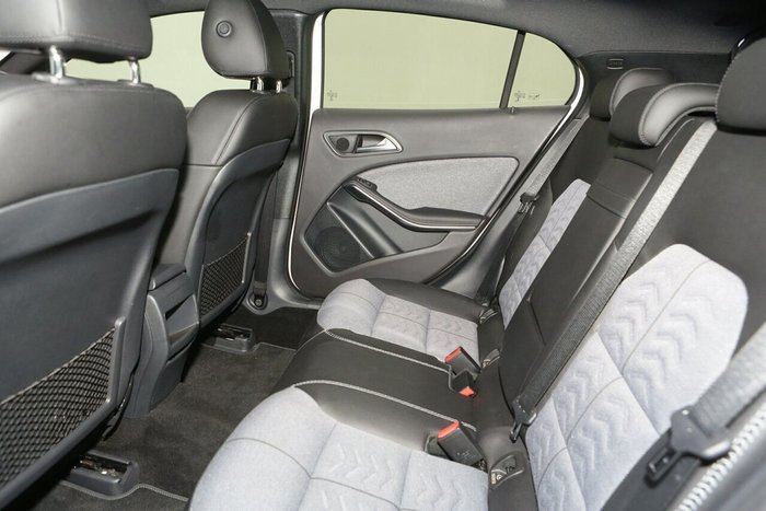 2019 Mercedes-Benz GLA-Class GLA180