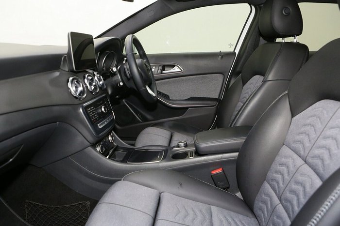 2019 Mercedes-Benz GLA-Class GLA180