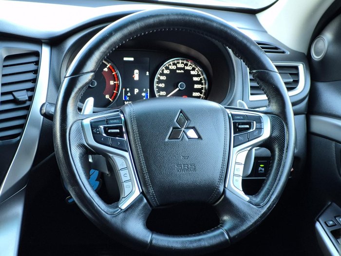 2017 Mitsubishi Pajero Sport GLX