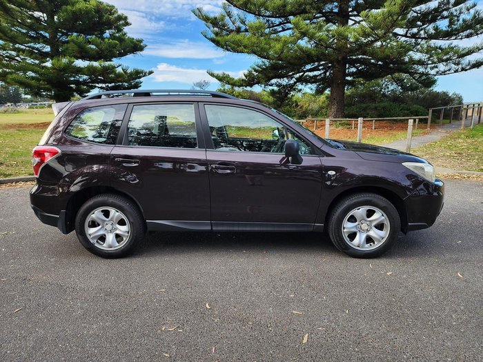2013 Subaru Forester 2.5i