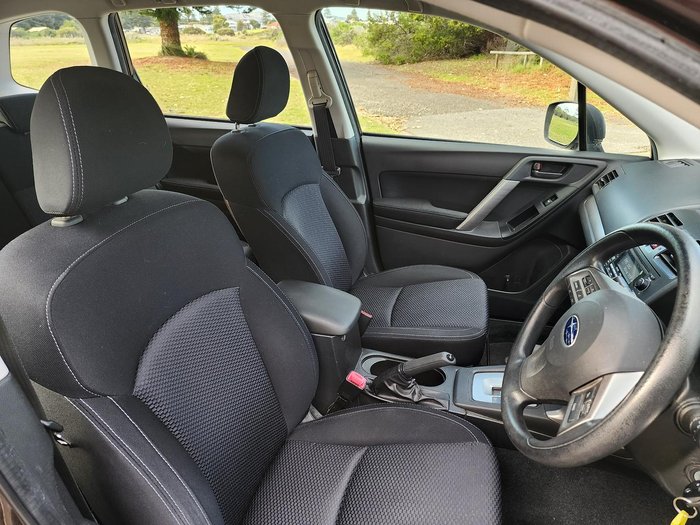 2013 Subaru Forester 2.5i