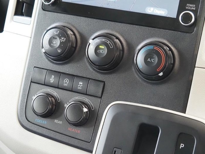 2020 Toyota Hiace Commuter