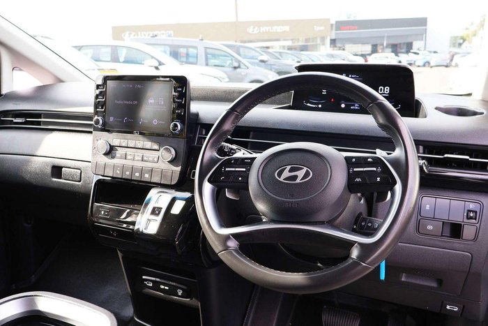 2024 Hyundai STARIA