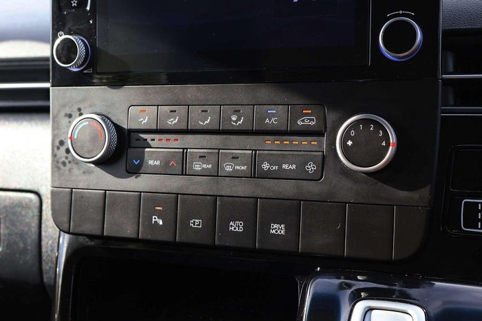 2024 Hyundai STARIA