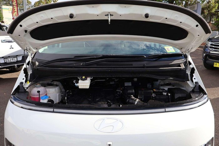 2024 Hyundai STARIA