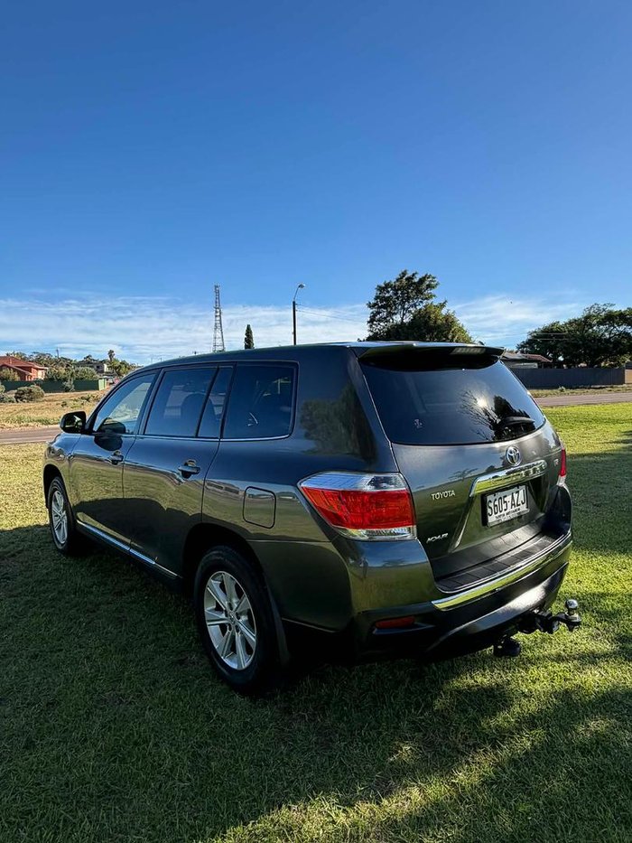 2013 Toyota Kluger KX-R