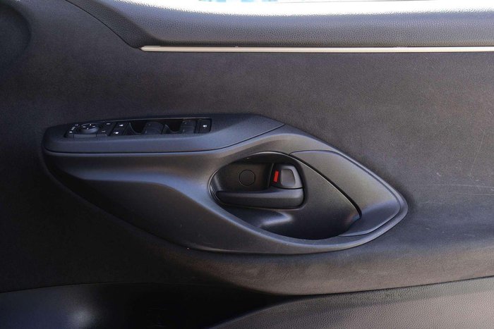 2024 Toyota Yaris Ascent Sport