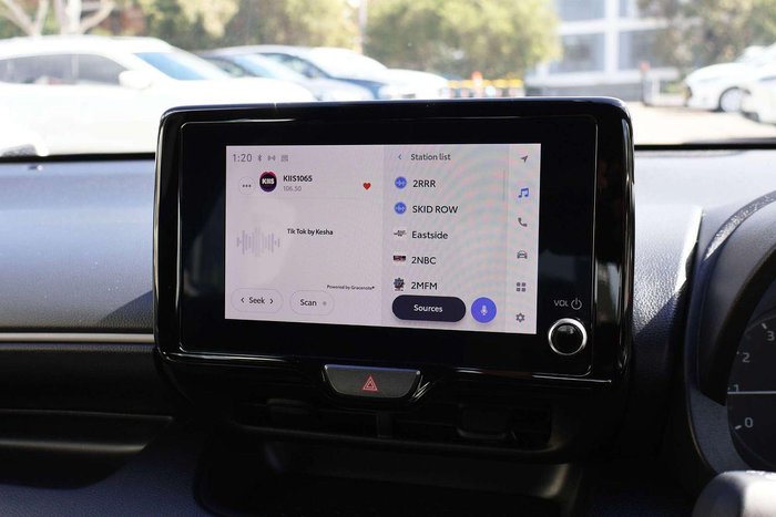 2024 Toyota Yaris Ascent Sport