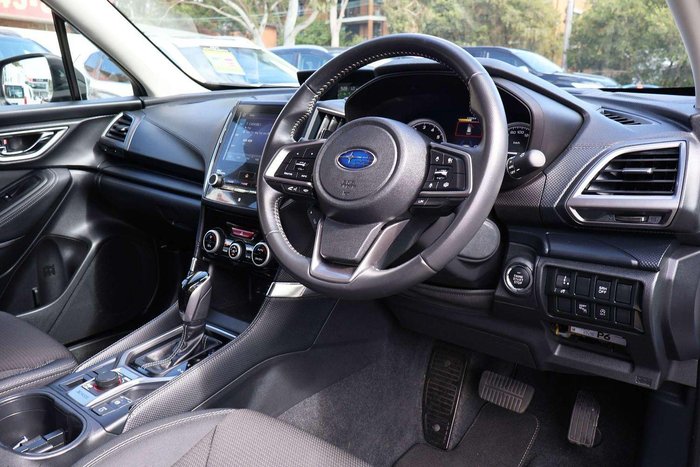 2025 Subaru Forester 2.5i