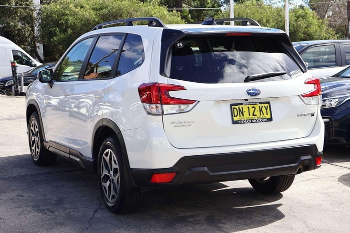 2025 Subaru Forester 2.5i