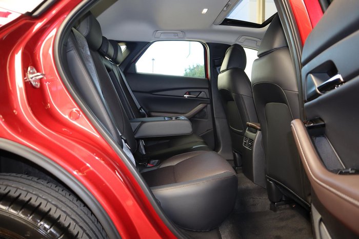 2025 Mazda CX-30 G25 Astina