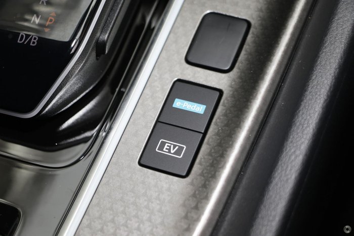 2026 Nissan QASHQAI Ti e-POWER J12 MY26 Pearl White