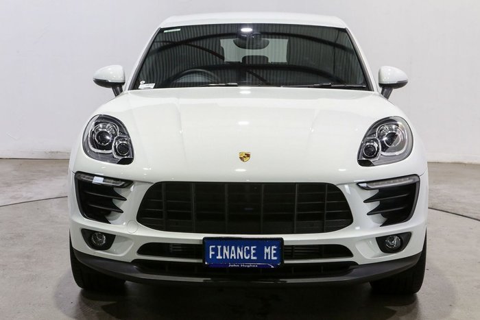 2018 Porsche Macan