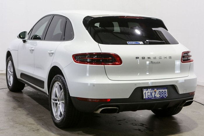 2018 Porsche Macan