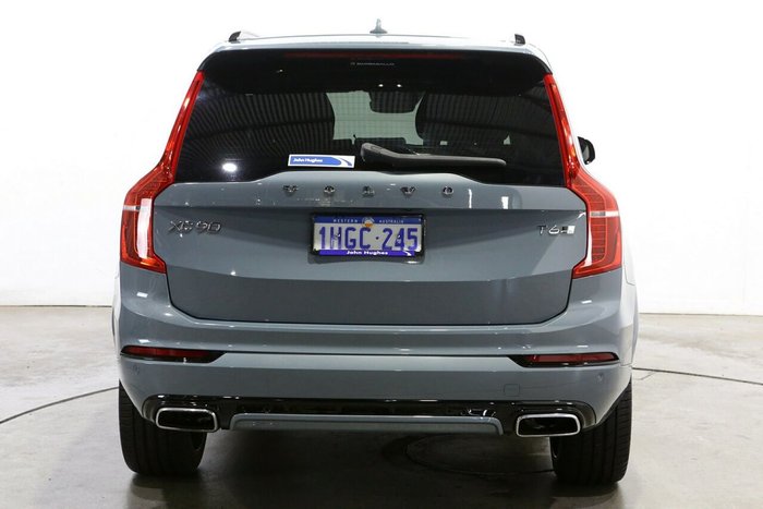 2020 Volvo XC90 T6 R-Design