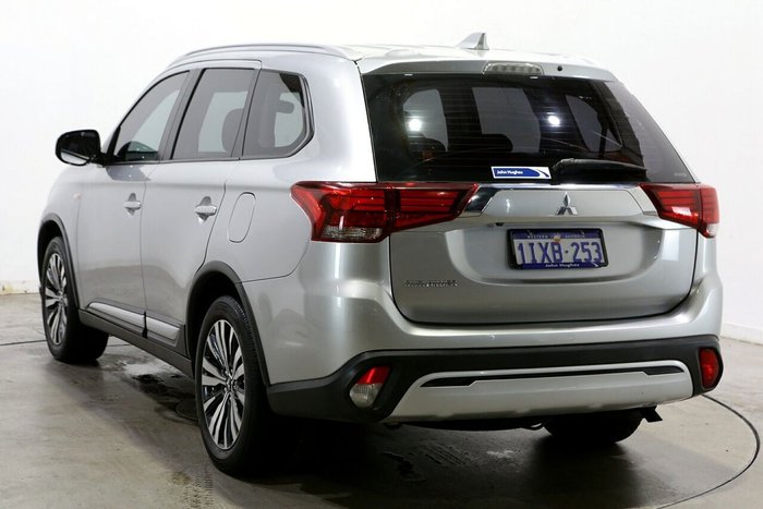 2019 Mitsubishi Outlander ES