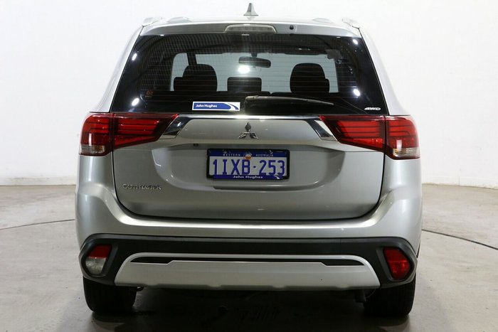 2019 Mitsubishi Outlander ES