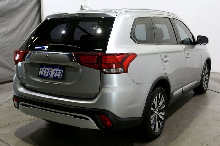 2019 Mitsubishi Outlander ES