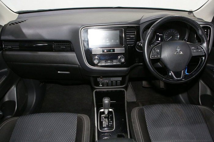 2019 Mitsubishi Outlander ES