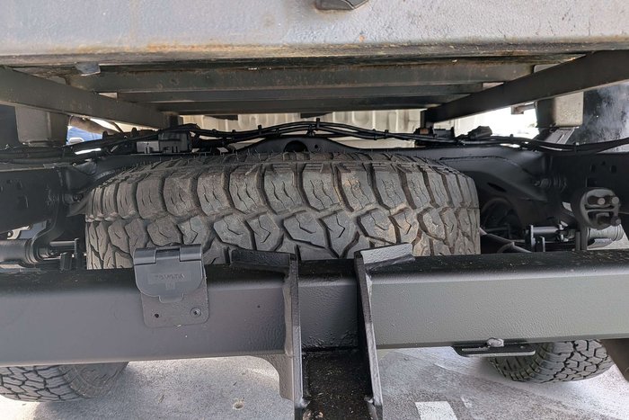 2020 Toyota Hilux SR