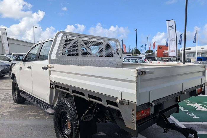 2020 Toyota Hilux SR
