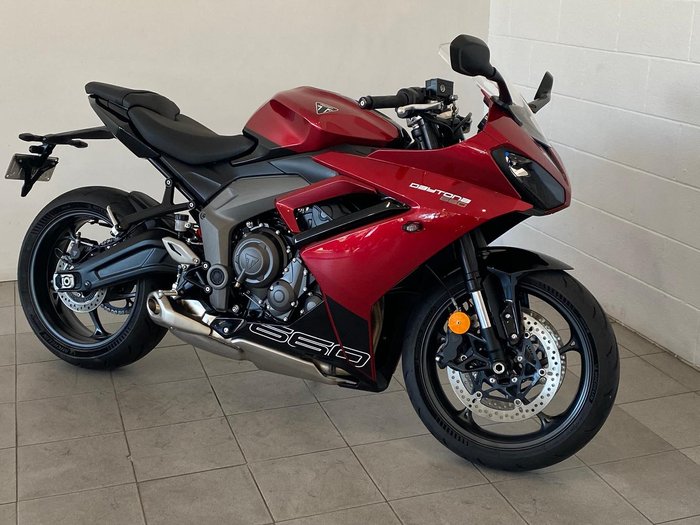 2024 Triumph Daytona 660 Daytona Red