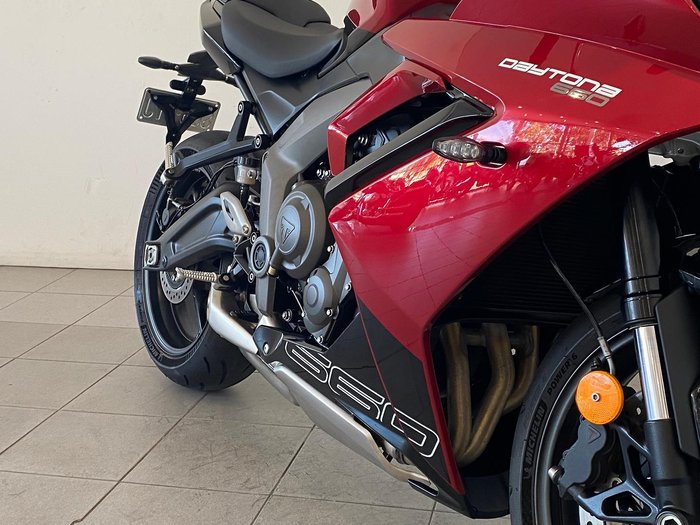 2024 Triumph Daytona 660 Daytona Red