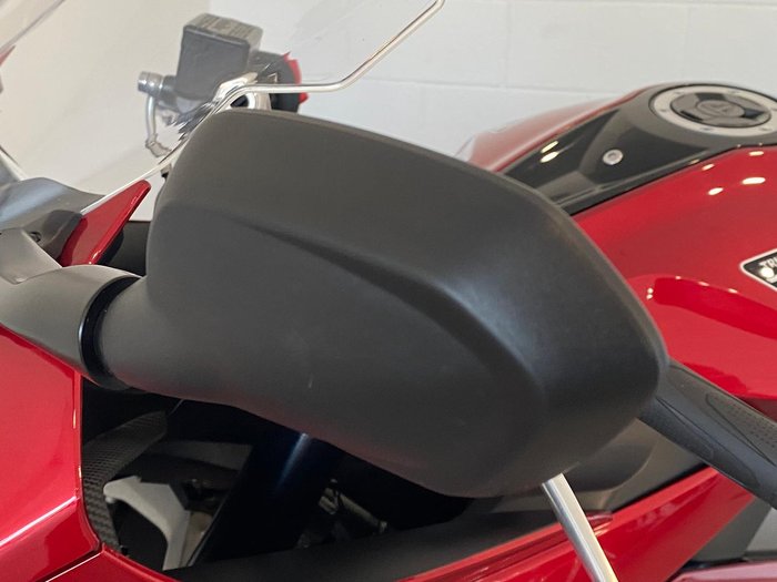 2024 Triumph Daytona 660 Daytona Red