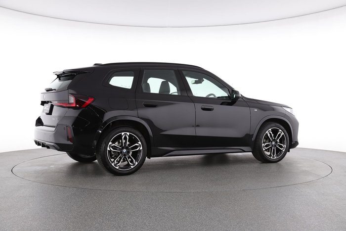 2025 BMW X1 xDrive20i M Sport