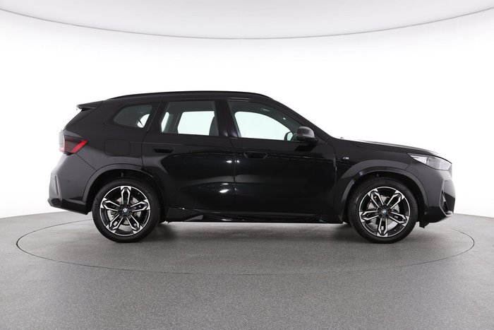 2025 BMW X1 xDrive20i M Sport