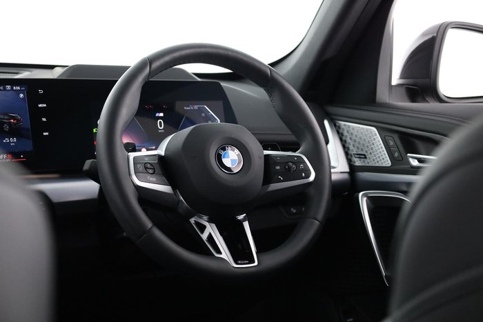 2025 BMW X1 xDrive20i M Sport