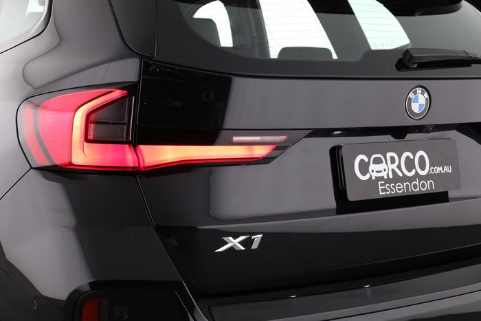 2025 BMW X1 xDrive20i M Sport