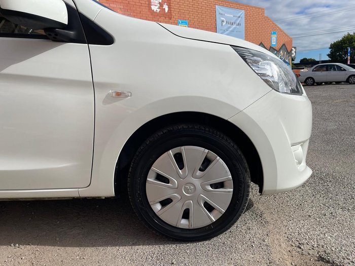 2013 Mitsubishi Mirage ES