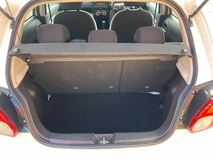 2013 Mitsubishi Mirage ES