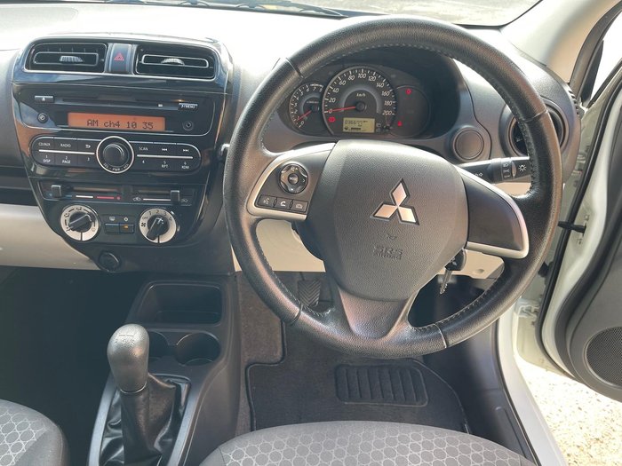 2013 Mitsubishi Mirage ES