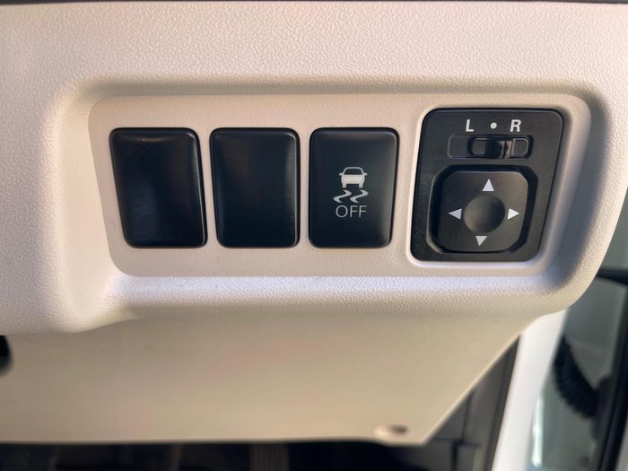 2013 Mitsubishi Mirage ES