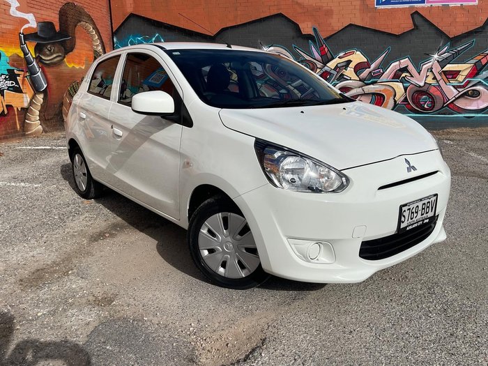 2013 Mitsubishi Mirage ES