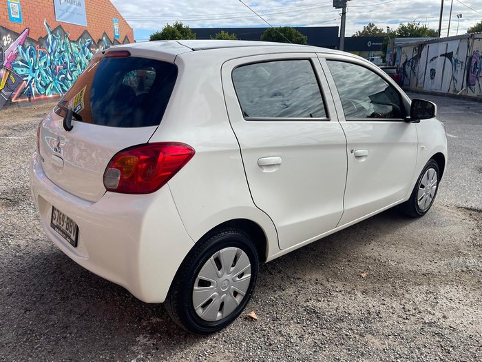 2013 Mitsubishi Mirage ES