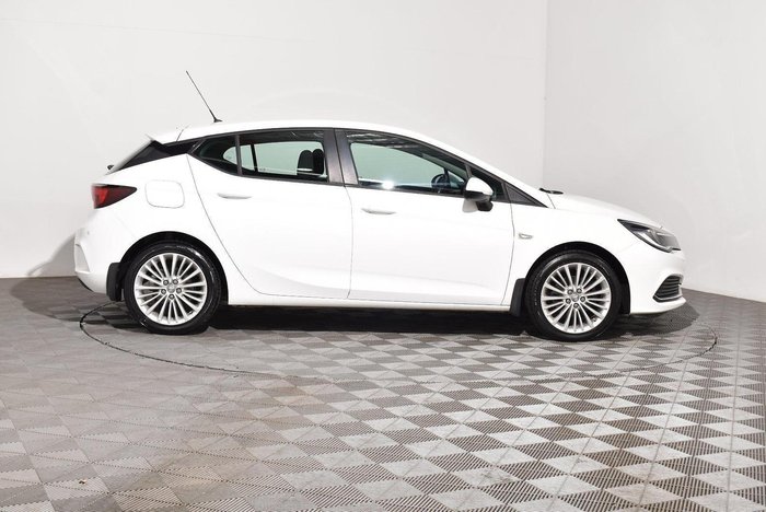 2017 Holden Astra R