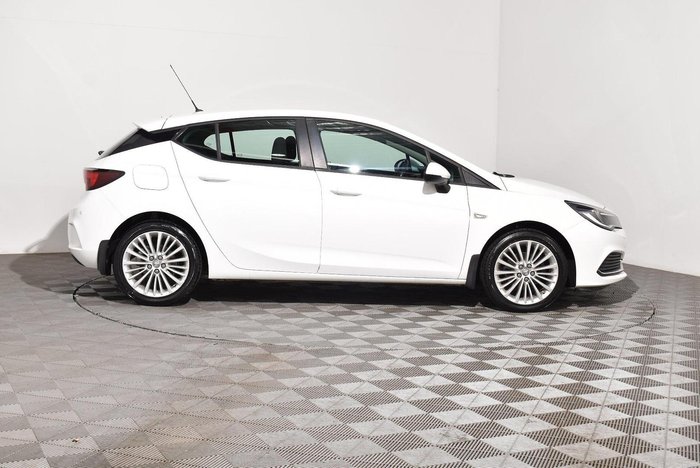 2017 Holden Astra R