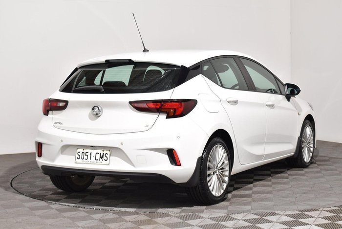 2017 Holden Astra R