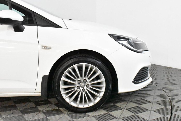 2017 Holden Astra R