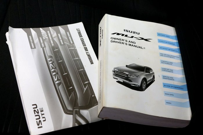 2021 Isuzu MU-X LS-U