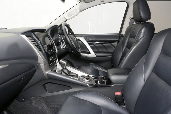 2018 Mitsubishi Pajero Sport GLS