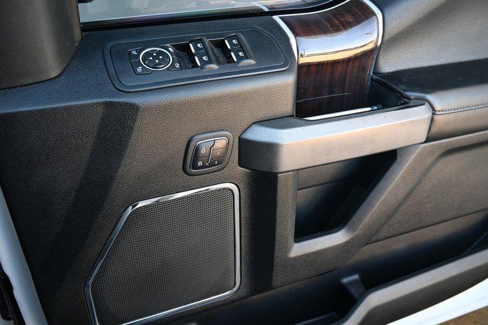2017 Ford F-150 Platinum