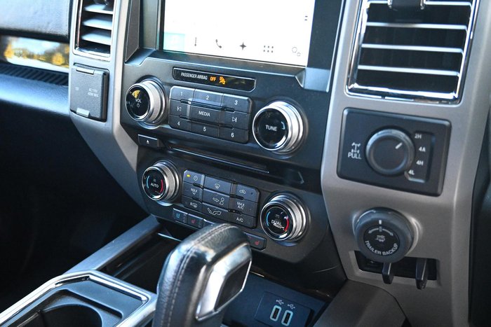 2017 Ford F-150 Platinum