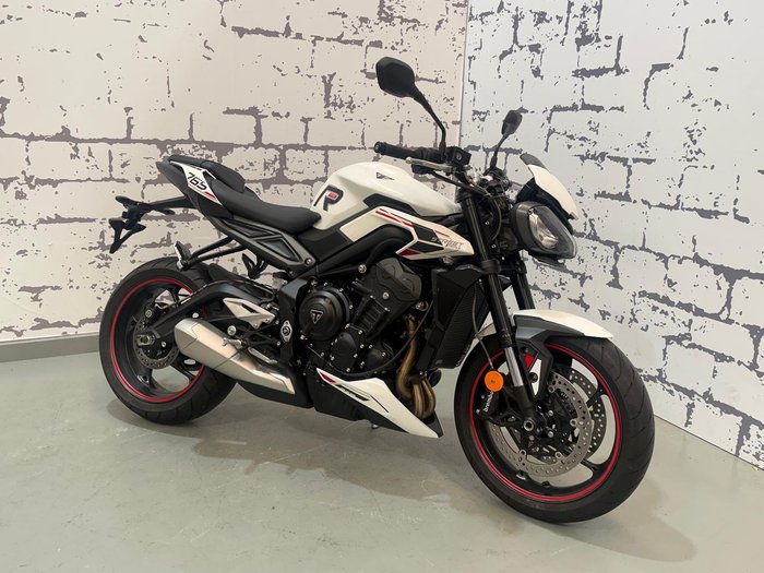2024 Triumph Street Triple R 765 Street Triple White