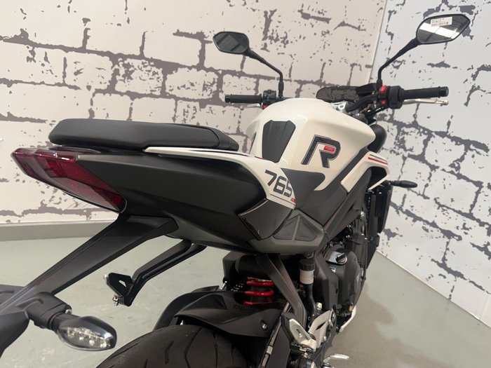 2024 Triumph Street Triple R 765 Street Triple White
